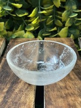Sphatik Crystals Decorative Bowl, Gemstone Altar Offering Bowl - $1,099.37 MXN