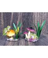 2 Toads Frogs Mushrooms Flower Metal Resin Sculpture 4&quot; Figurines Collec... - $19.75