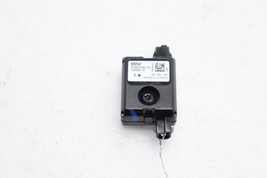 12-18 BMW F30 320I 328I RADIO ANTENNA AMPLIFIER MODULE E3119 image 2