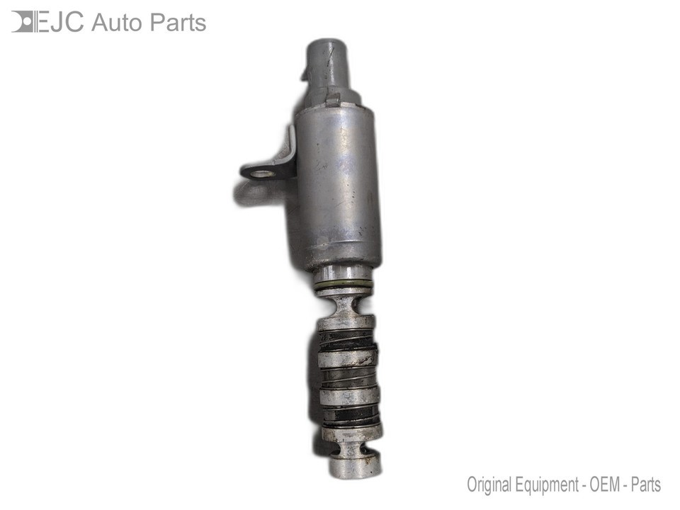 Variable Valve Timing Solenoid For 14-18 Kia Sorento  3.3 243553CAA2 - $19.75