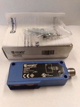 NEW Wenglor HN22PA3 Sensor with Background Suppresion 10-30 Volt  - $169.00