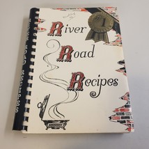 River Road Recipes Junior League Of Baton Rouge Louisiana- 1984 Spiral Cook Book - £9.37 GBP