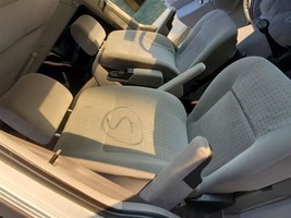 2000 2001 2002 2003 Volkswagen Eurovan OEM Pair Front Seats With Armrests - £637.44 GBP
