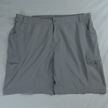 Cabela&#39;s Guidwear XXL x 9&quot; Light Gray Zip Pocket Cargo Shorts - £10.94 GBP