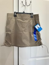 BNWT Columbia women&#39;s Skort, Beige, Size L, Active Fit, 50UPF, Omni Shie... - $34.64