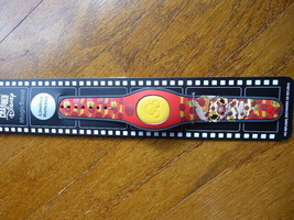 Stitch Crashes Disney MagicBand 2 – Lady and the Tramp – Limited Release - £25.50 GBP
