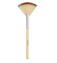Cala Makeup Fan Brush - €3,45 EUR