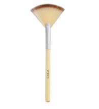 Cala Makeup Fan Brush - £3.14 GBP