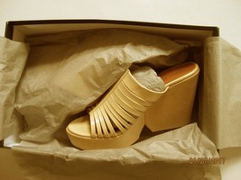 New Robert Clergerie Duegne Beige Patent Platform Sandal Size 8.5 - £106.16 GBP