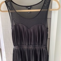H &amp; M Black Party Dress Pleated Sleeveless Sweetheart Stretchy Cocktail ... - £9.91 GBP