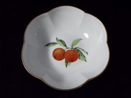 Royal Worcester Evesham Gold Porcelain 6&quot; Melon Bowl with England Backstamp - £55.91 GBP
