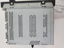 Audio Equipment Radio AM Mono-fm Stereo-cassette Fits 97-03 CENTURY 3821... - $1,321.34 MXN