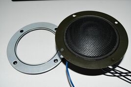 VINTAGE AAL 62-8312 5.5IN MIDRANGE Speaker TESTED W3B - $55.28 CAD