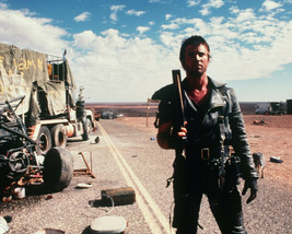 Mad Max 2 Mel Gibson On Road By Truck 8X10 Photo - £7.64 GBP