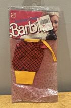 1988 Barbie Fashion Finds Dress Outfit W/ Hanger Mattel 1028 - $17.81