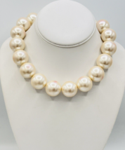 Vintage Faux Pearl Bauble Necklace Pearlescent Pink Luster - $34.65