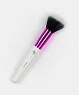 RK BY KISS DUO FIBER BRUSH RMUB05 FOR GIVES YOU AIRBRUSH FINISH - $5.59