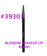 BLOSSOM LIP BRUSH LIP LINING &amp; COLORING #39301 - £2.34 GBP