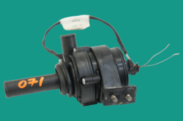 07-13 Mercedes W221 S550 S600 cl550 Auxiliary Coolant Water Pump 2218350... - $59.87