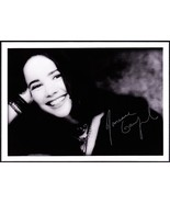 Janeane Garofalo - Signed B&amp;W Photo Autograph Reprint - $299.35 MXN