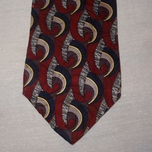 Abstract Geometric Novelty Tie Necktie 58&quot; Facets 100% Silk Red Black - $12.67
