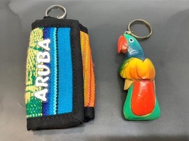 2 Vintage Souvenir Keyring Aruba Keychain Colourful Bird 2 Anciens Porte-Clés - £11.49 GBP