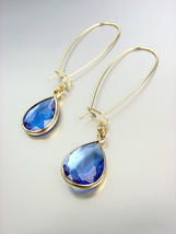 GORGEOUS Urban Anthropologie Blue Sapphire Crystal Gold Wire Dangle Earr... - £13.42 GBP