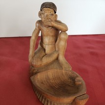 Art Craved Wood  Tribal Man With Leaf Bowl &amp; Hand Over Mouth Ashtray - £26.27 GBP