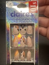 24pc Claire’s Fake False Press On Beige Western Medium Almond Cactus Moo... - $13.51 CAD