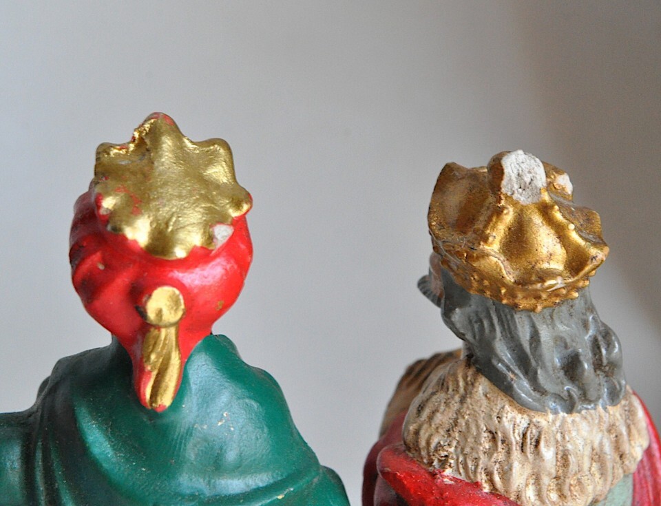 Vintage 14 Piece Lighted Creche Italy Nativity Set Manger Scene Aged Chalkware Item image 13