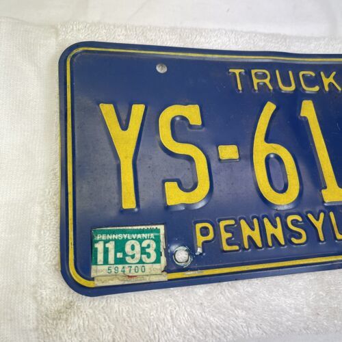 Vintage Pennsylvania 1993 TRUCK License Plate, YS 61443, Blue Beauty - $4.95