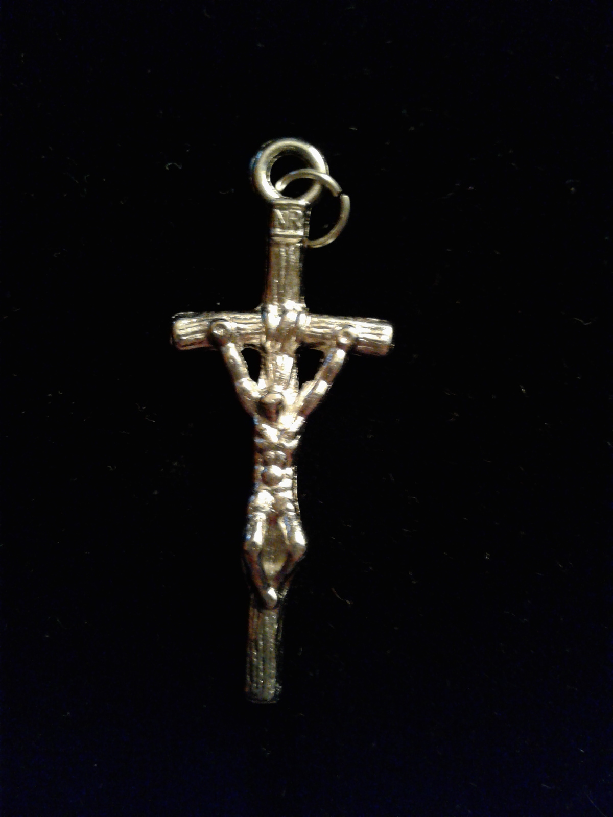Crucifix Pendant ,  - $5.00