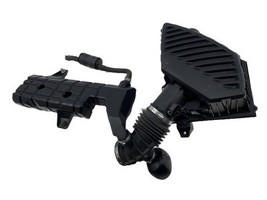 2018-2024 Chevy Traverse 3.6L Air Cleaner Intake Box Assembly W/ MaF Sen... - $98.95