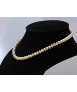 Pearl Choker Necklace 16.5 Inch Cream Freshwater 7 mm Buttons Knotted Re... - £38.87 GBP