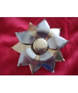 1960’s Brooch Gold &amp; Silver Petal Design with Tiny Turned up Tips Vintag... - £31.44 GBP