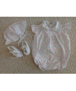 3 Pc. Set of a Baby Fair Summer Outfit with  BONNET and pair of Booties ... - $25.96 CAD