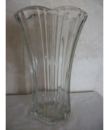 Anchor Hocking Clear Fluted Vase. It is 8 ½ inches tall (#0278) - £22.01 GBP
