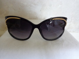 Pair of CE Sunglasses #KS-1657 (#1613) - £15.95 GBP