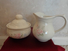 Pfaltzgraff Tea Rose Creamer and Sugar Dish with lid set (#2438) - £26.37 GBP