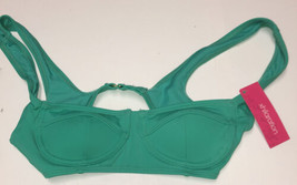 Xhilaration Green W/ Interesting Stitch Pattern Swimsuit Top Size S(0-2) - $11.18