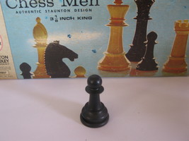 1969 Chess Men Board Game Piece: Authentic Stauton Design - Black Pawn - £0.80 GBP