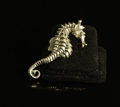 Vintage Beau Sterling Seahorse Pin Brooch - $49.49