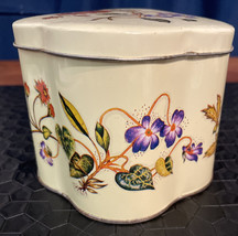 Vintage Tin Floral By The Tin Box Company of America  3.75” H X 5” W - £6.02 GBP