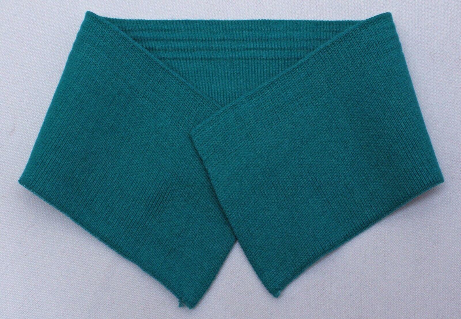 Primary image for Rugby Knit Shirt Collar Turquoise 3.5" x 17" Self-Finished Hemmed Trim M515.08