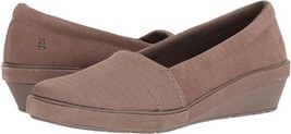 Grasshoppers Womens Chase Wedge Suede Loafer, 6, Walnut - £76.12 GBP