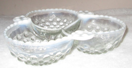 1950&#39;S Fenton Hobnail Opalescent Moonstone Glass Divided Dish Hobnail Glass - £21.20 GBP