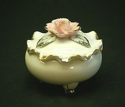 Old Vintage Hand Painted TILSO Ruffled Trinket Box Pink Roses Gold Rim Japan MCM - £13.15 GBP