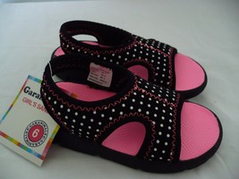 Garanimals Girls Beach Sandals Black Polka Dots Size 5  NEW - £8.43 GBP