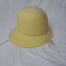 Vintage NWT Peachfelt George W. Bollman 100% Wool Yellow Hat Made in USA. - £20.49 GBP