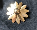 Sarah Coventry Smooth And Brocade Textured Daisy Flower Brooch Scarf Lap... - $26.88